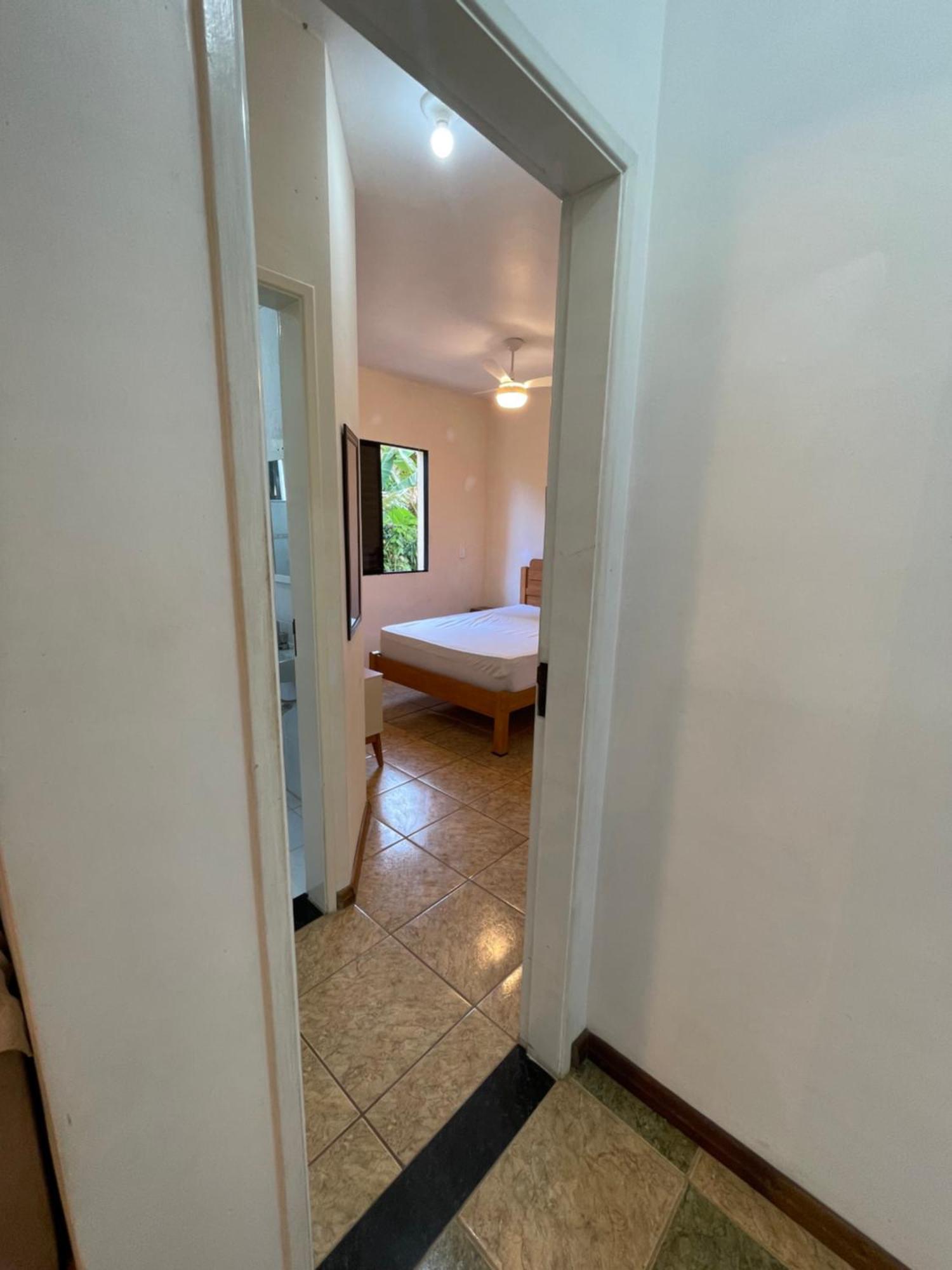 Apartamento Toninhas - Salema 15b